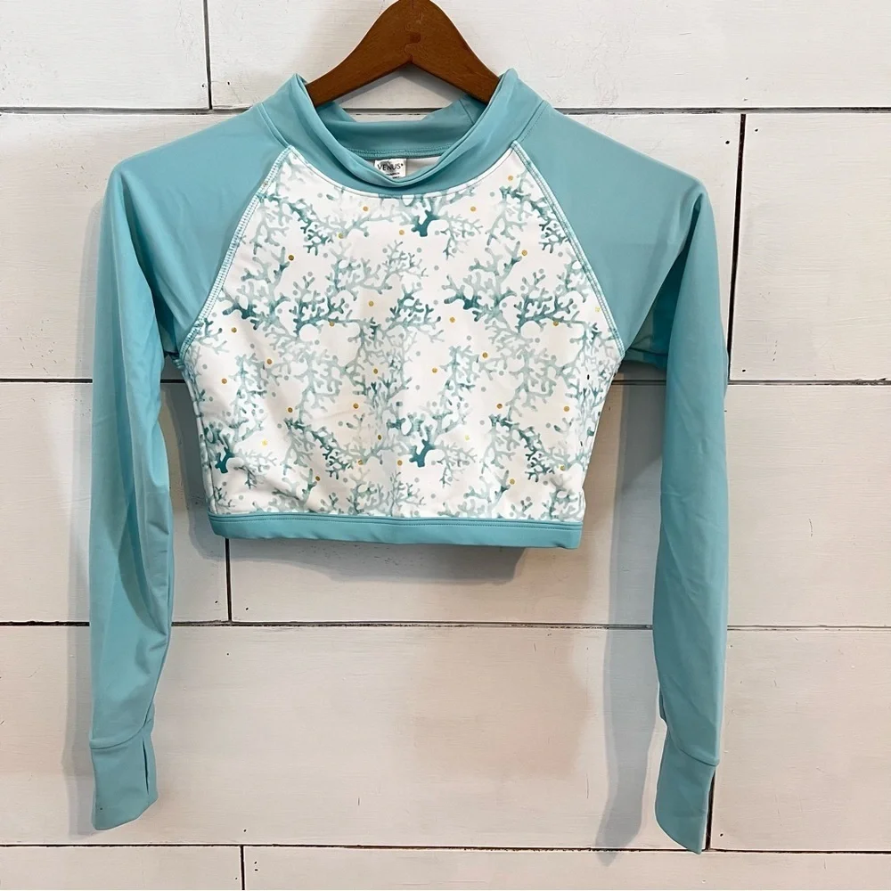 Venus Lagoon Life Women’s Long Sleeve Crop Swim Top. Size 6. New With Tags.